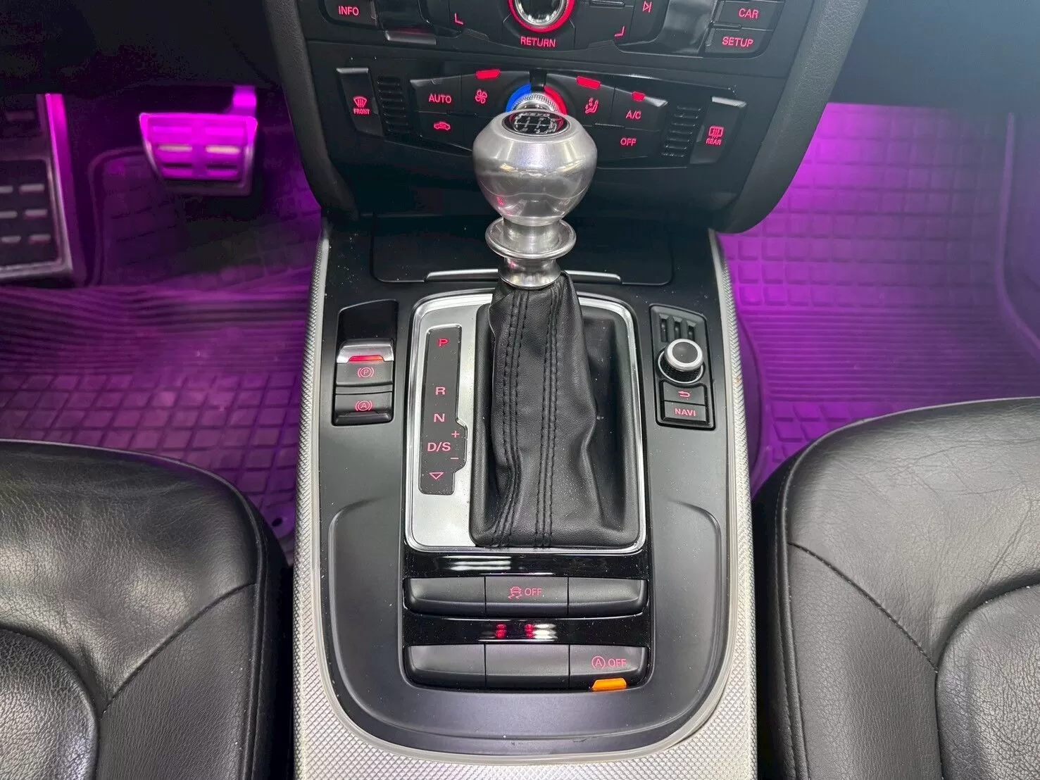 2014 奧迪 A4 TFSI 黑 1.8