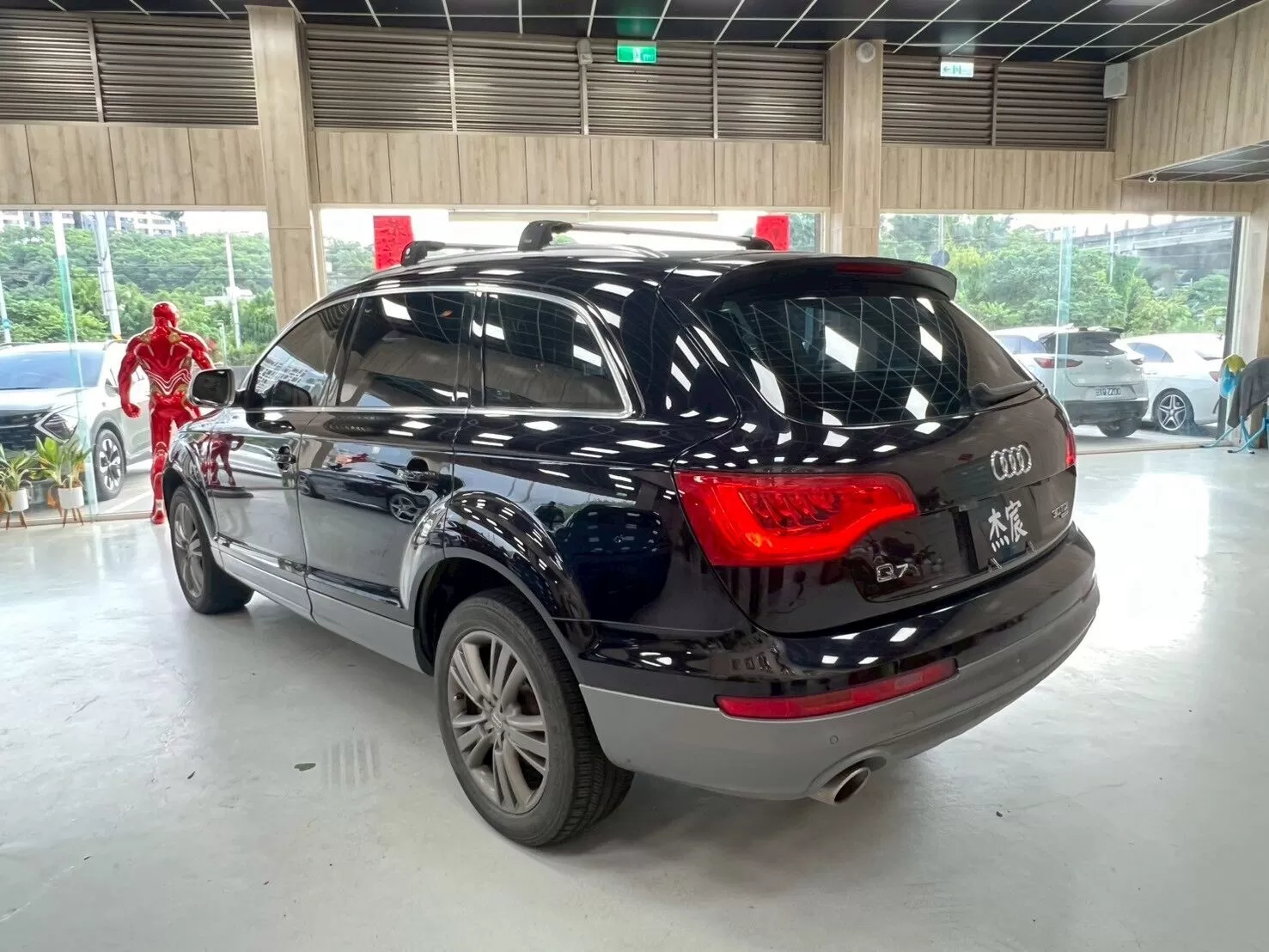 2009 奧迪 Q7 TDI 黑 3.0(已售出)