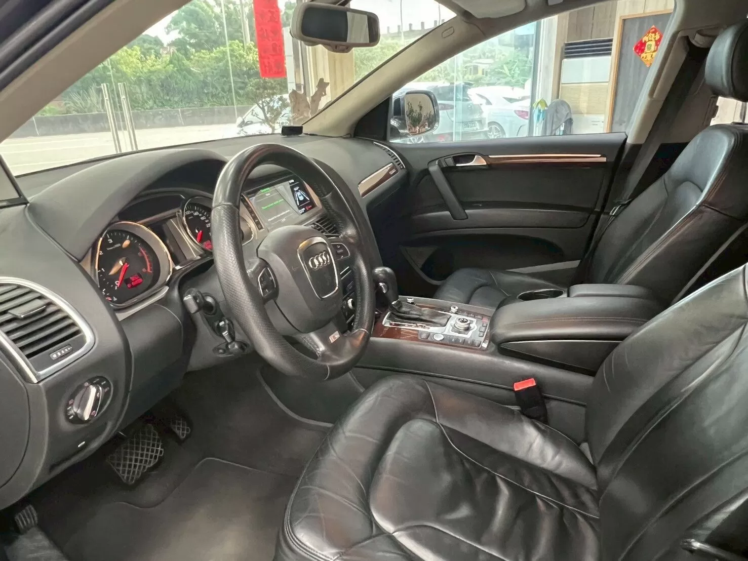 2009 奧迪 Q7 TDI 黑 3.0(已售出)