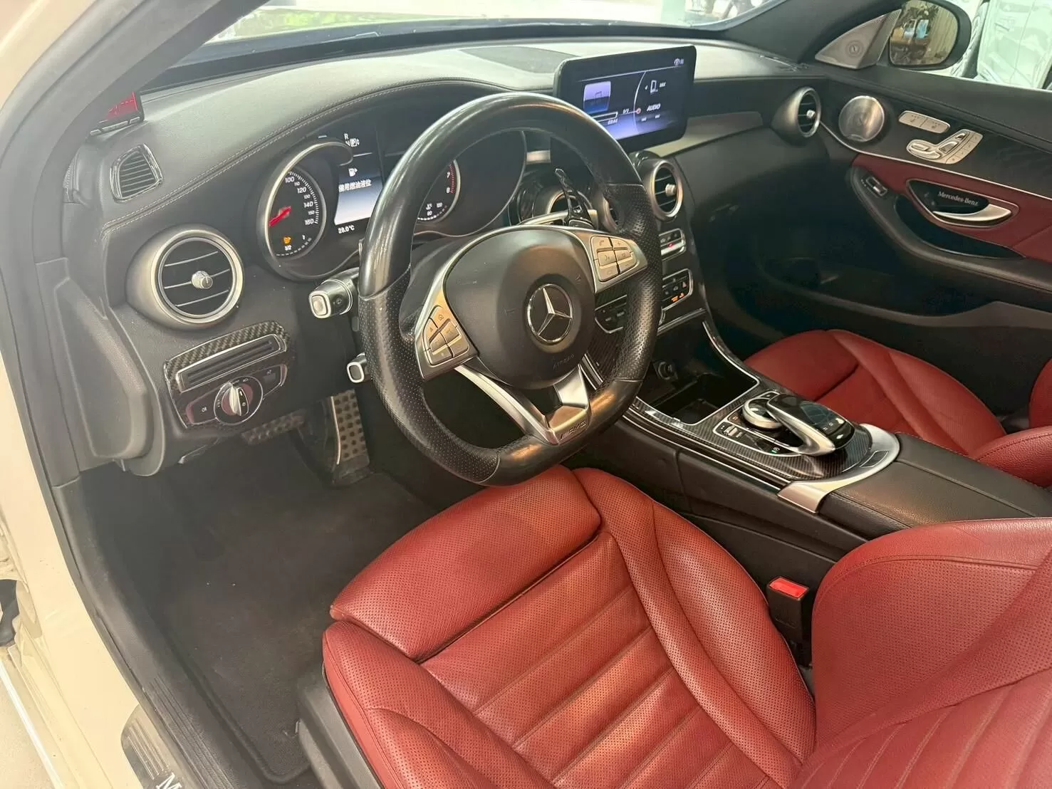 2015 賓士 C300 白 2.0(已售出)
