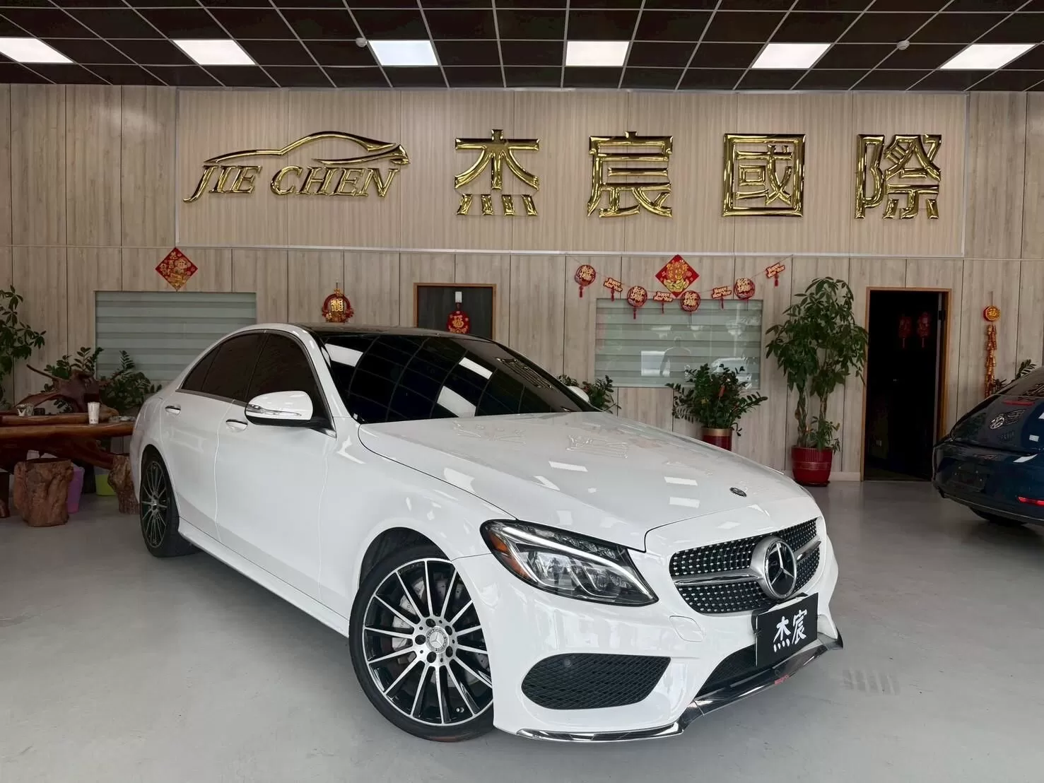 2015 賓士 C300 白 2.0(已售出)