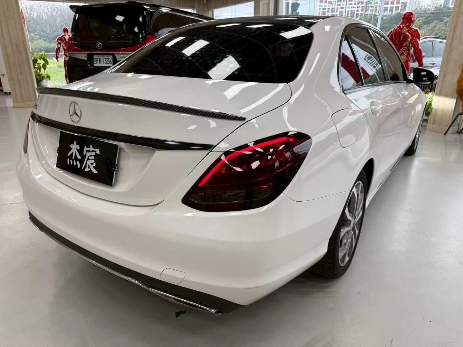 2015 賓士 C300 白 2.0
