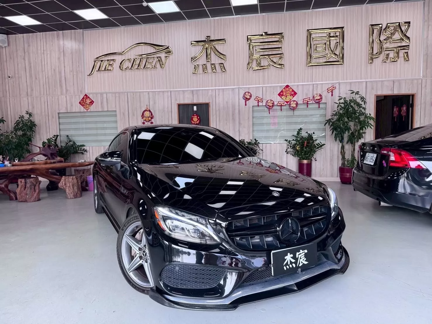 benz-c300-2018-01