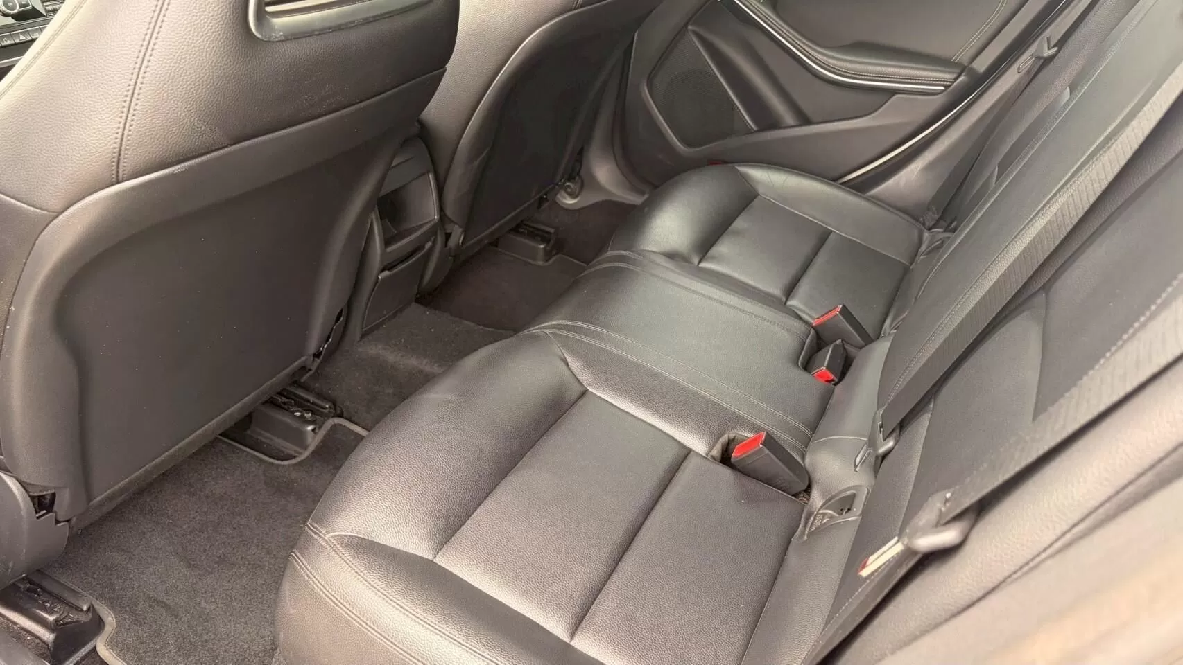 2014 賓士 CLA250 白 2.0(已售出)