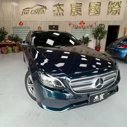 benz-e200-2016-01