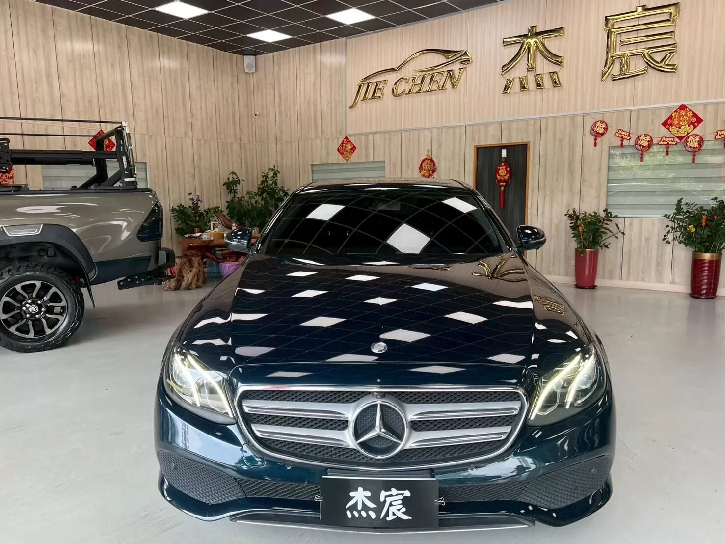 2016 賓士 E200 深綠 2.0(已售出)