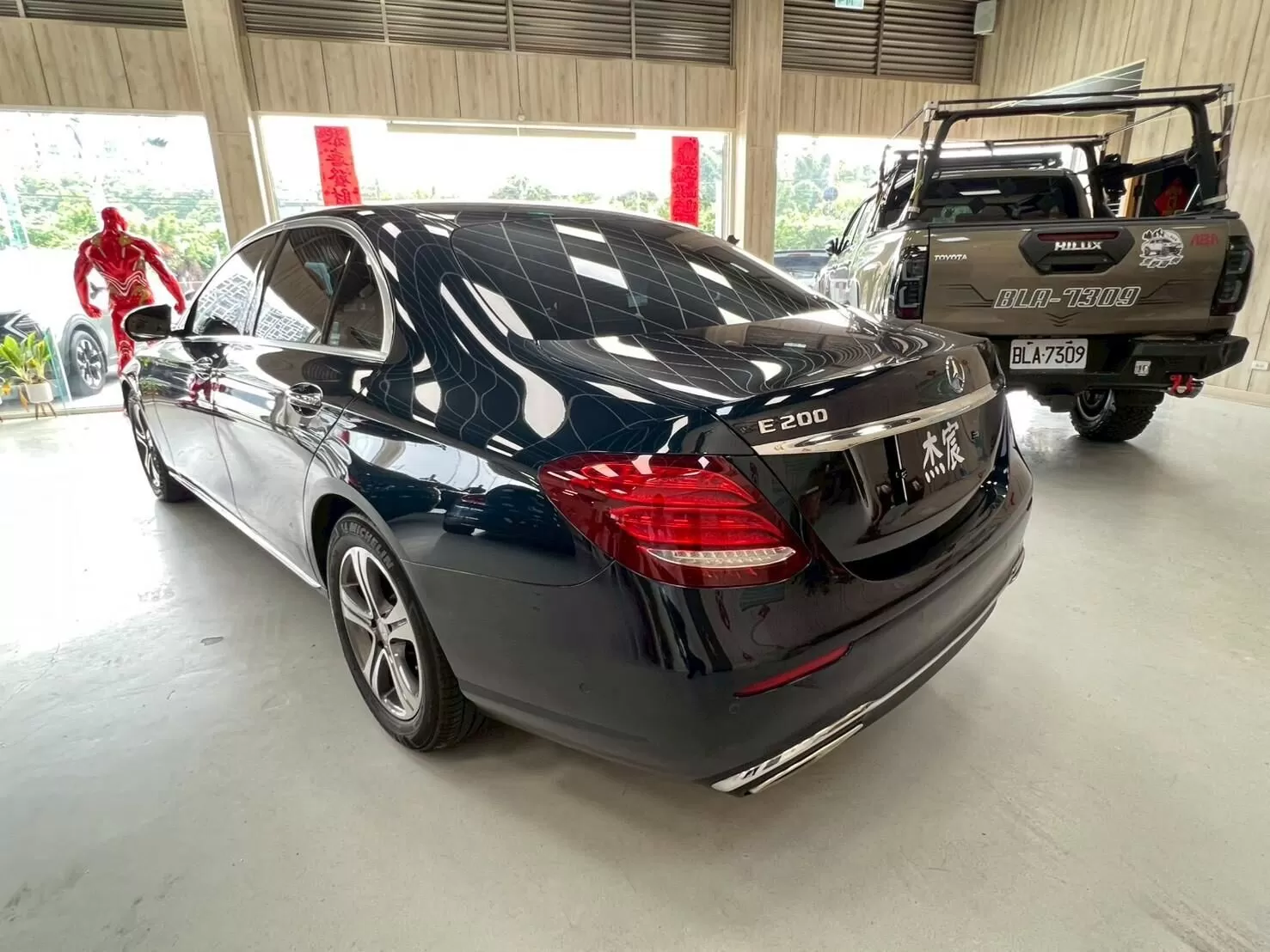 2016 賓士 E200 深綠 2.0(已售出)
