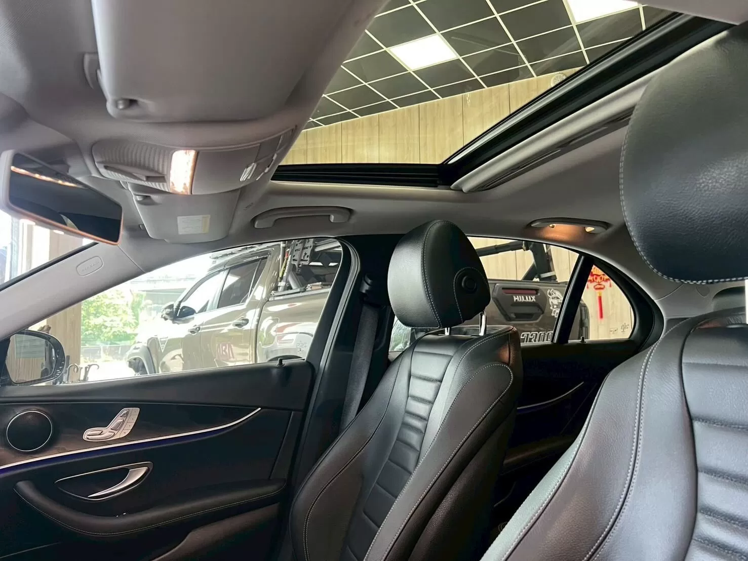 2019 賓士 E200 黑 2.0(已售出)