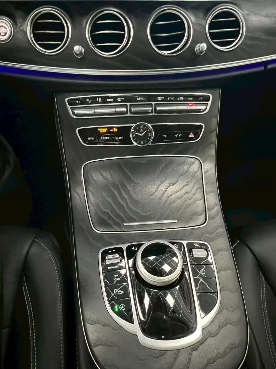 2019 賓士 E200 黑 2.0(已售出)