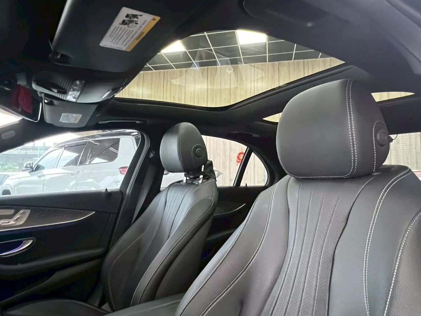 2021 賓士 E350 黑 2.0