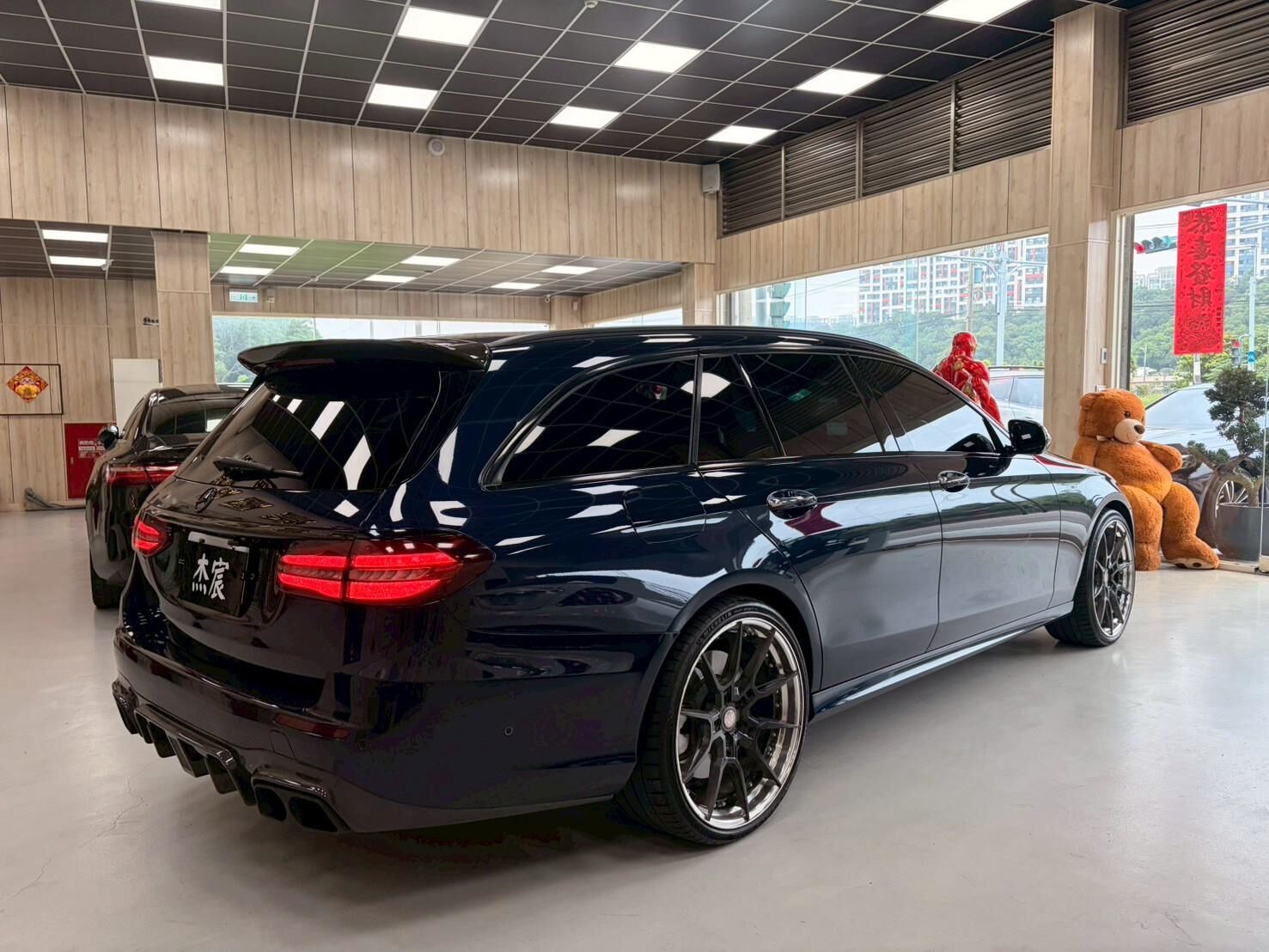 2017 賓士 E43 estate 4Matic 藍 3.0