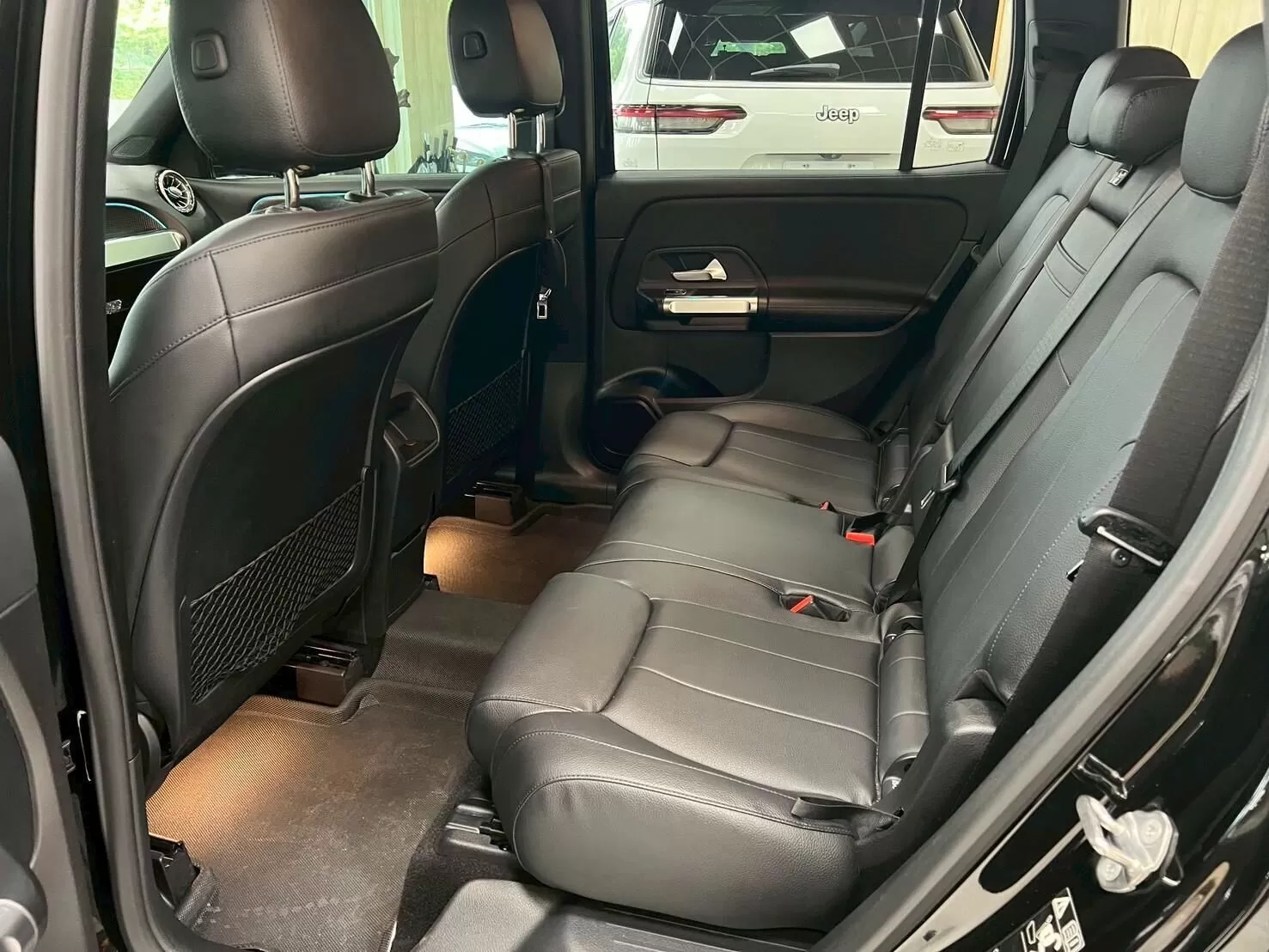 2020 賓士 GLB250 4MATIC 黑 2.0
