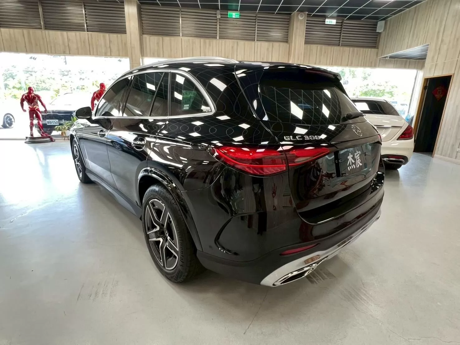 2023 賓士 GLC300 黑 2.0