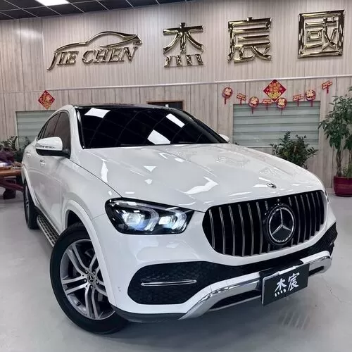 benz-gle350d-4matic-2021-1