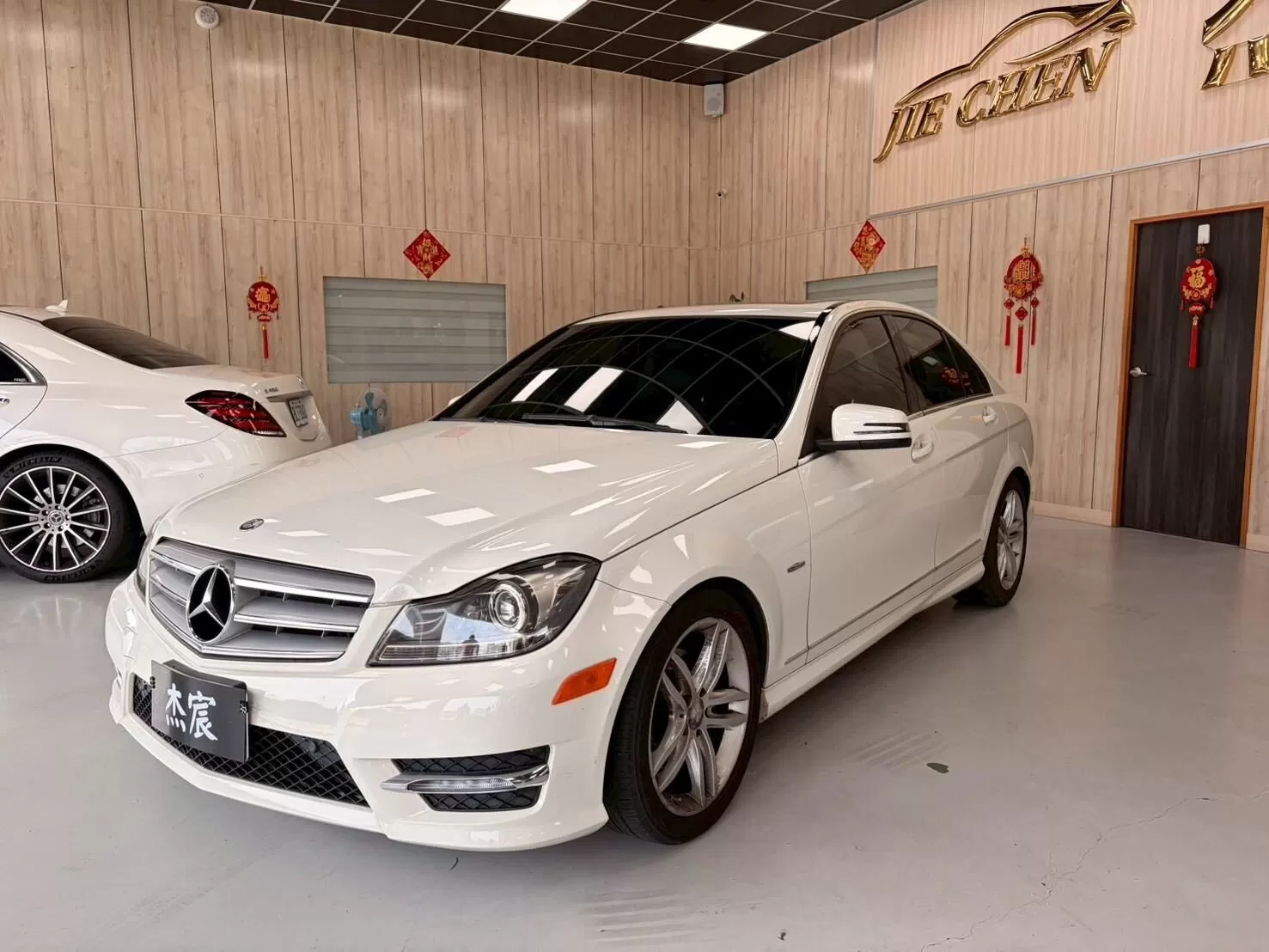 2012 Benz W204 C250 AMG 白 1.8