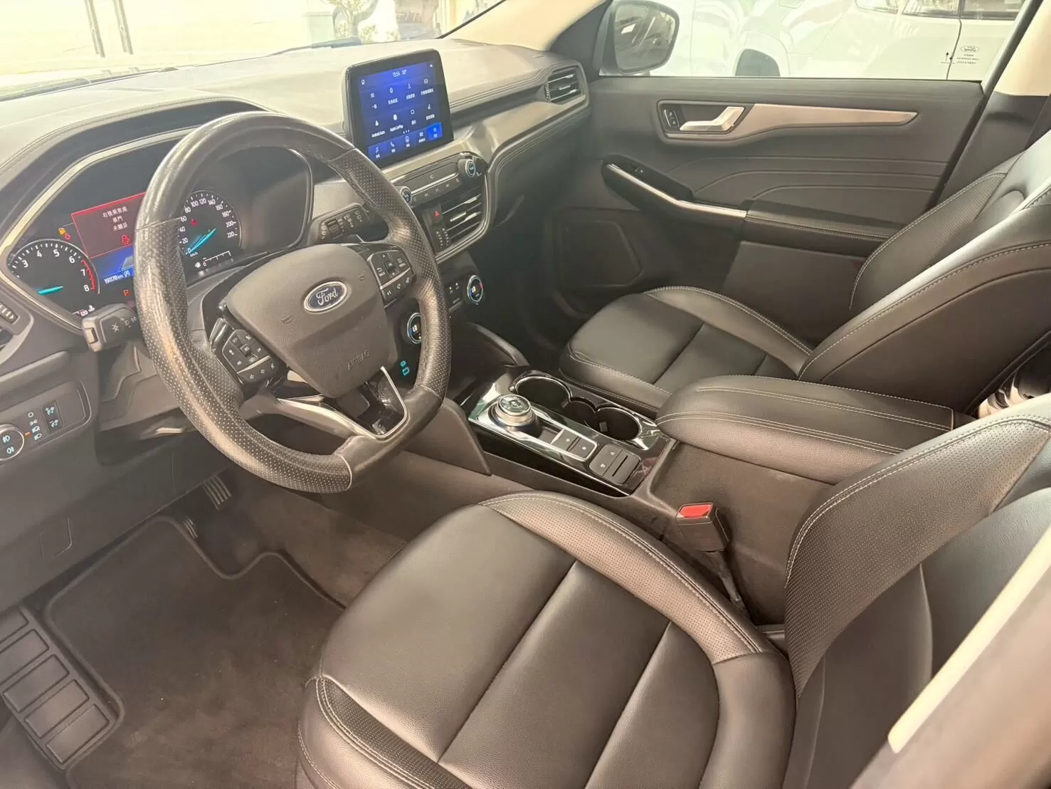 2022 福特 KUGA 灰 1.5