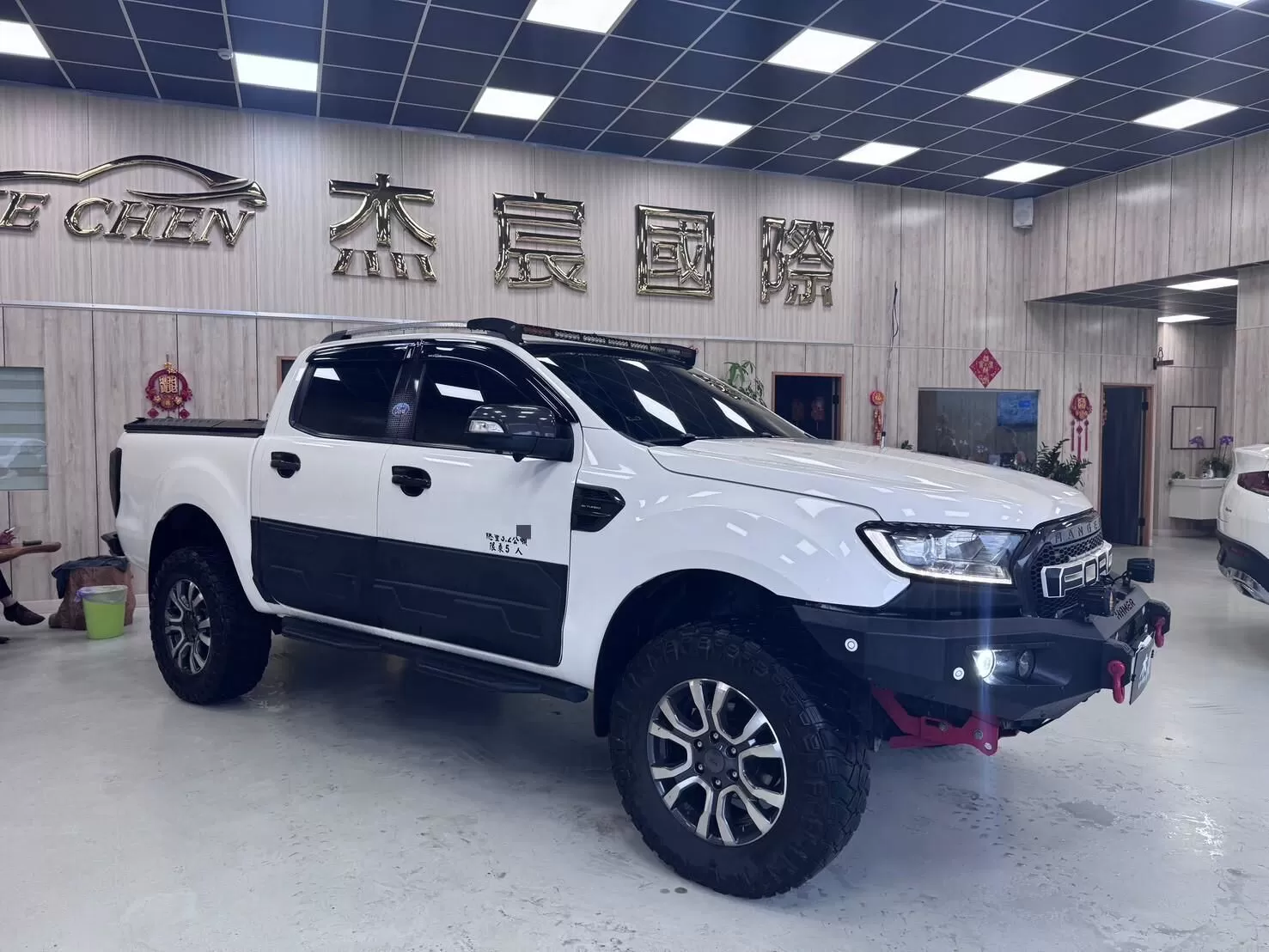 2019 福特 浪九 白 2.0