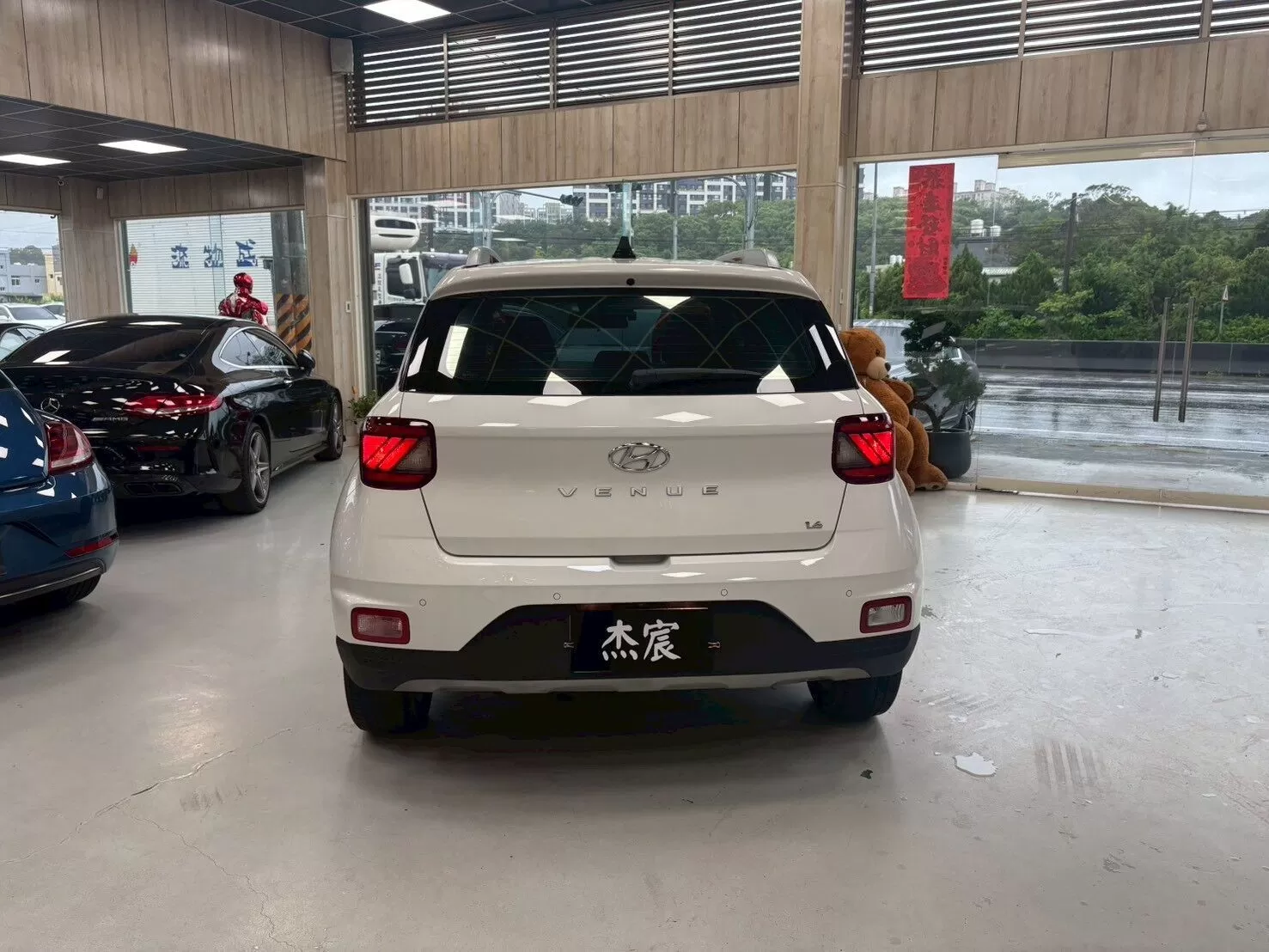 2021 現代 凡優 白 1.6(已售出)