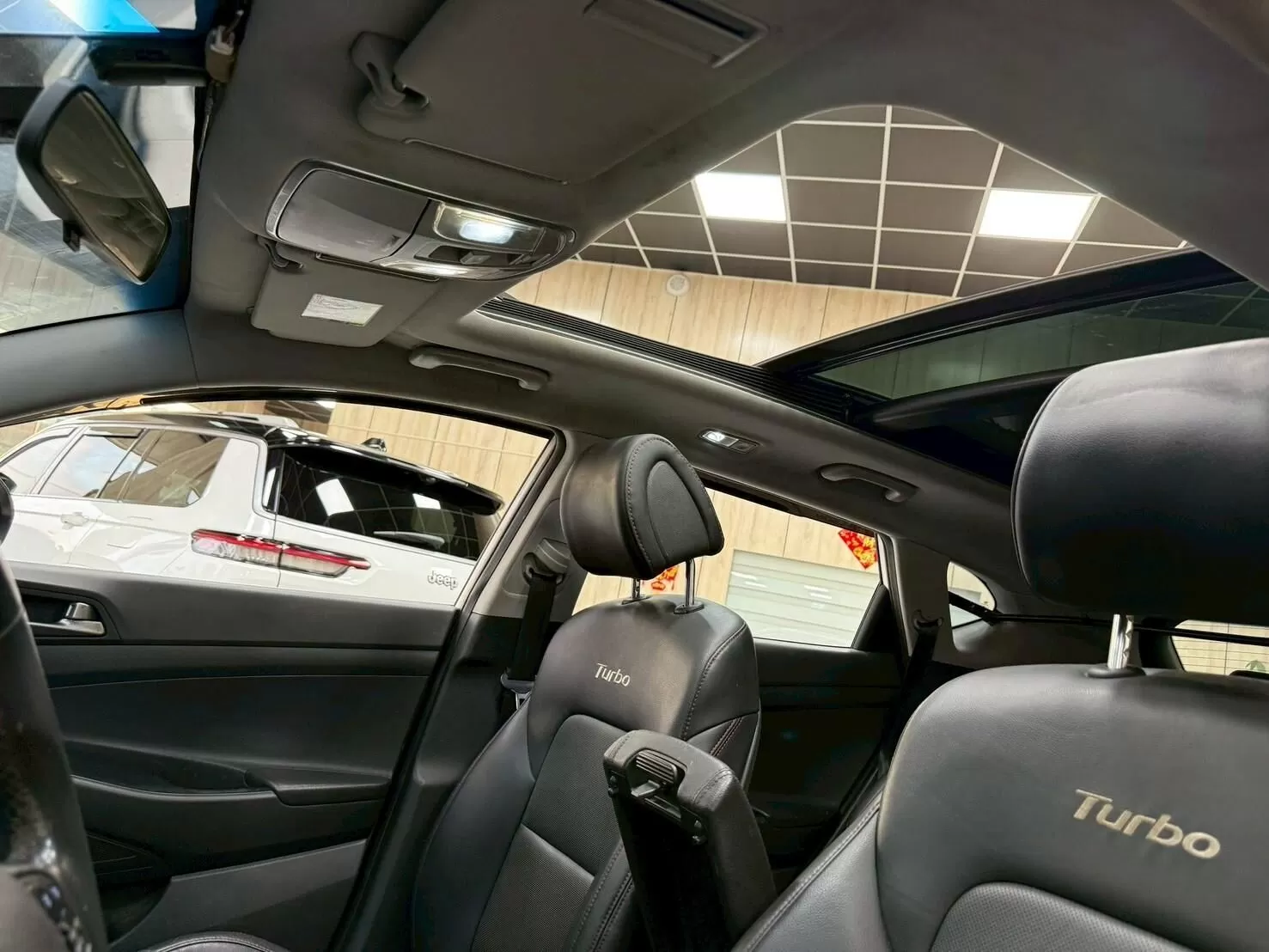 2019 現代 Tucson TLG-E 白 1.6