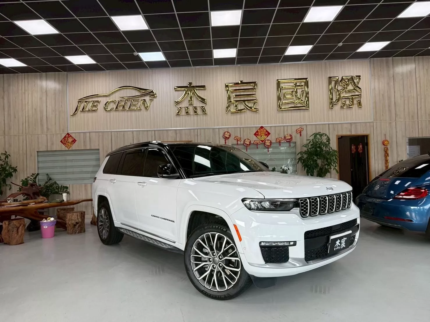 jeep-grand-cherokee-2022-01 jeep-grand-cherokee-2022-01