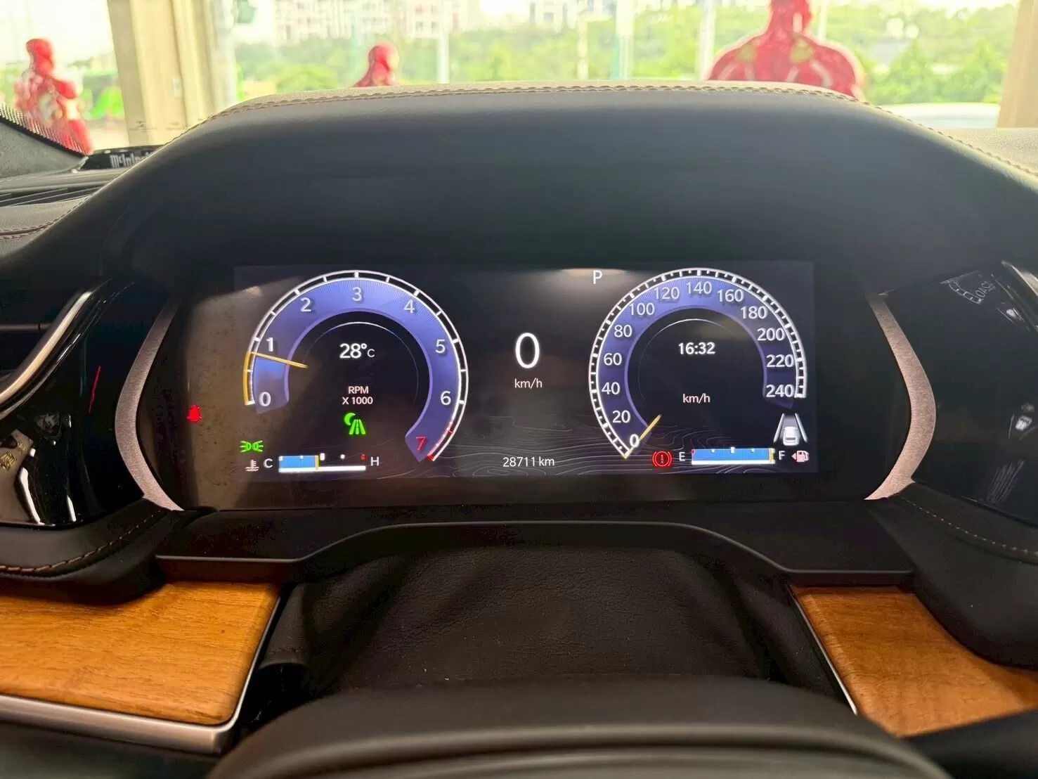 2022 JEEP GRAND CHEROKEE 白3.6