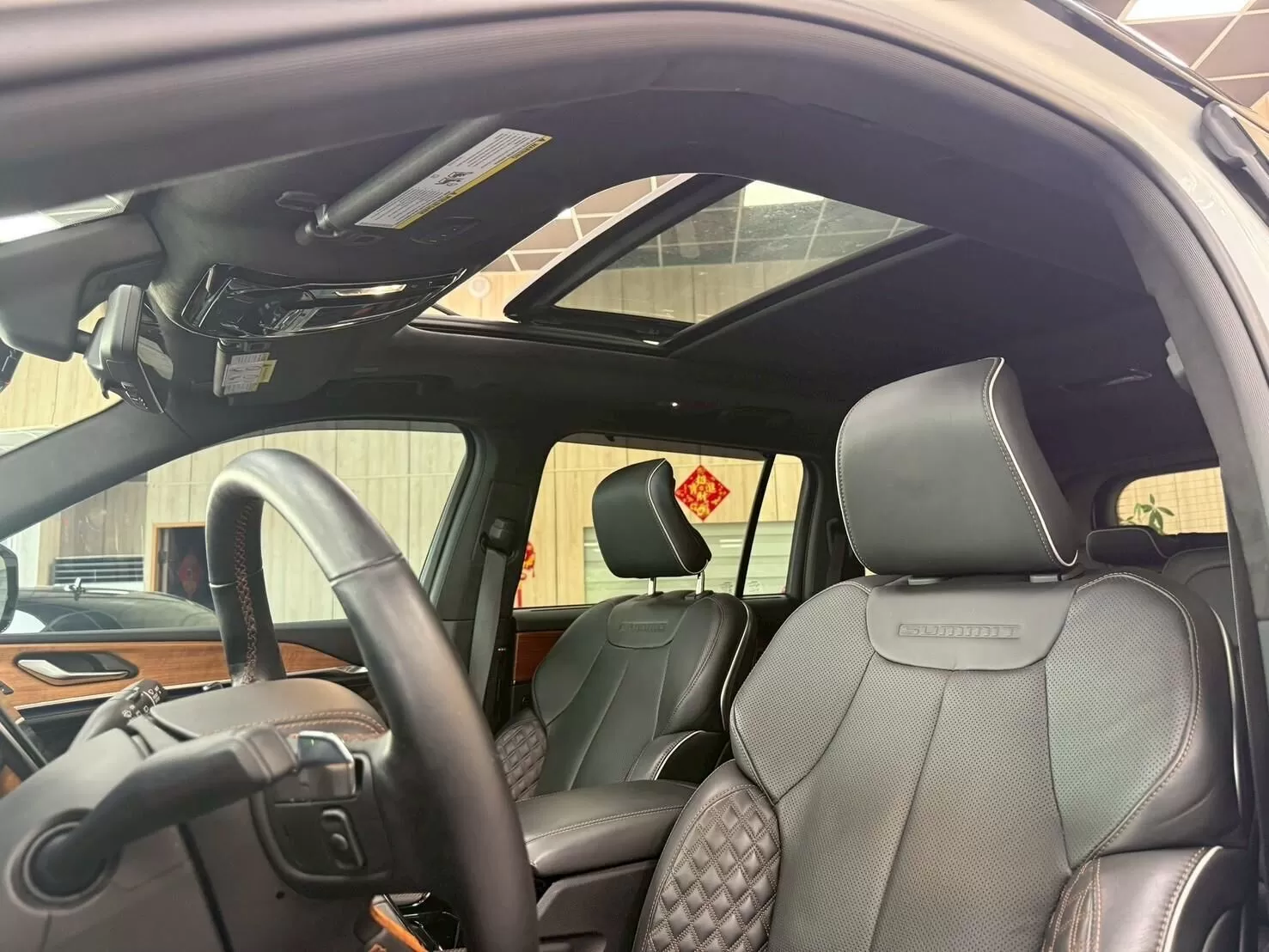 2022 JEEP GRAND CHEROKEE 白3.6