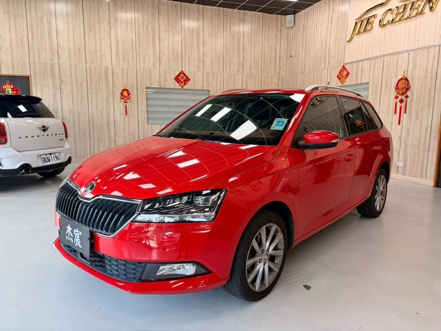 2019 SKODA Fabia combi 紅 1.0