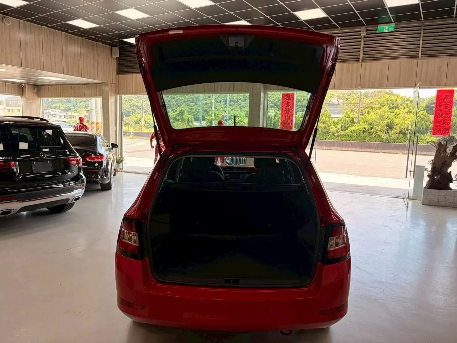 2019 SKODA Fabia combi 紅 1.0