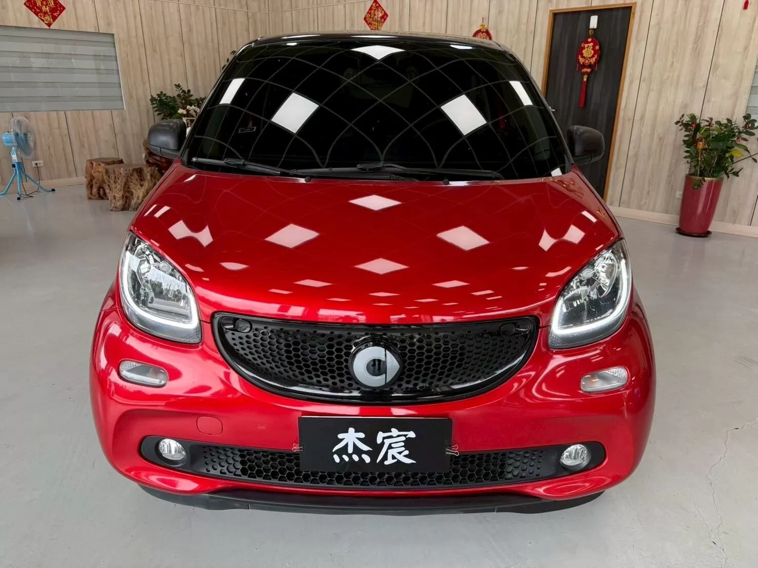 2018 SMART FORFOUR 紅 0.9(已售出)