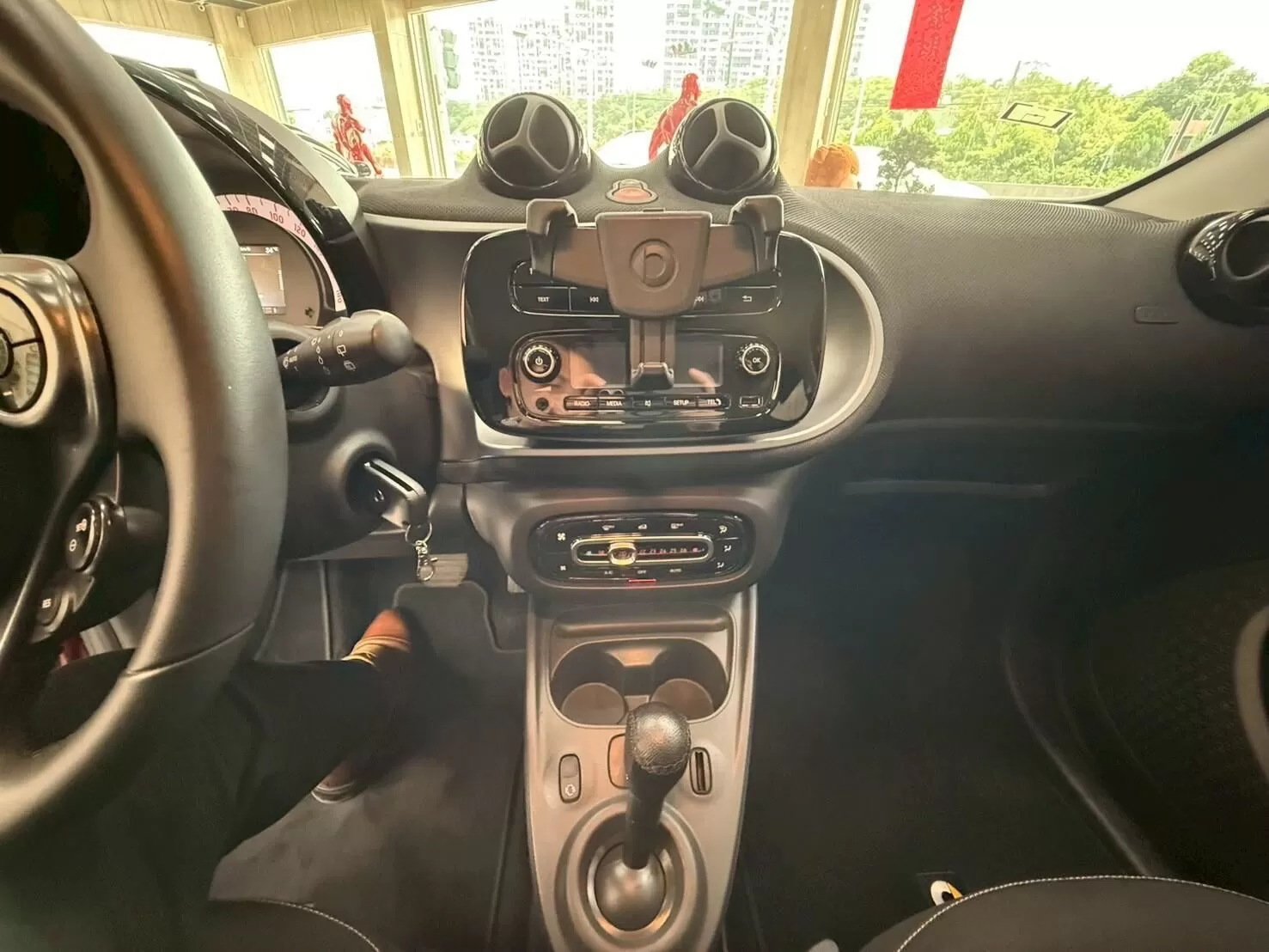 2018 SMART FORFOUR 紅 0.9(已售出)