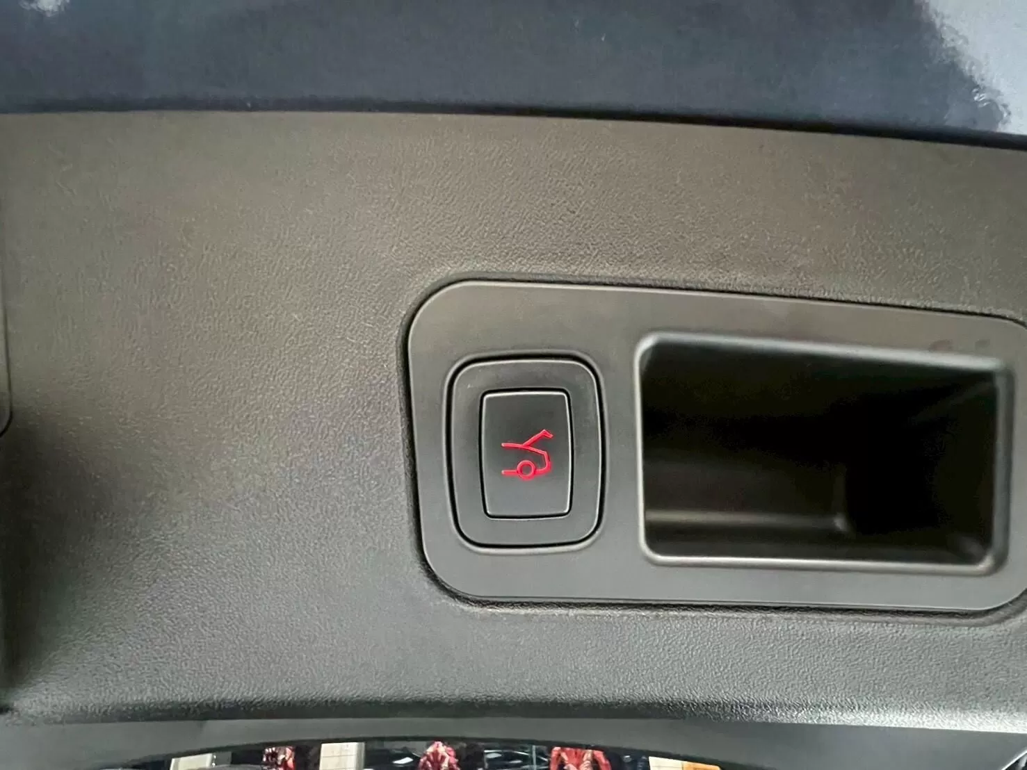 2020 特斯拉 model s LR 灰