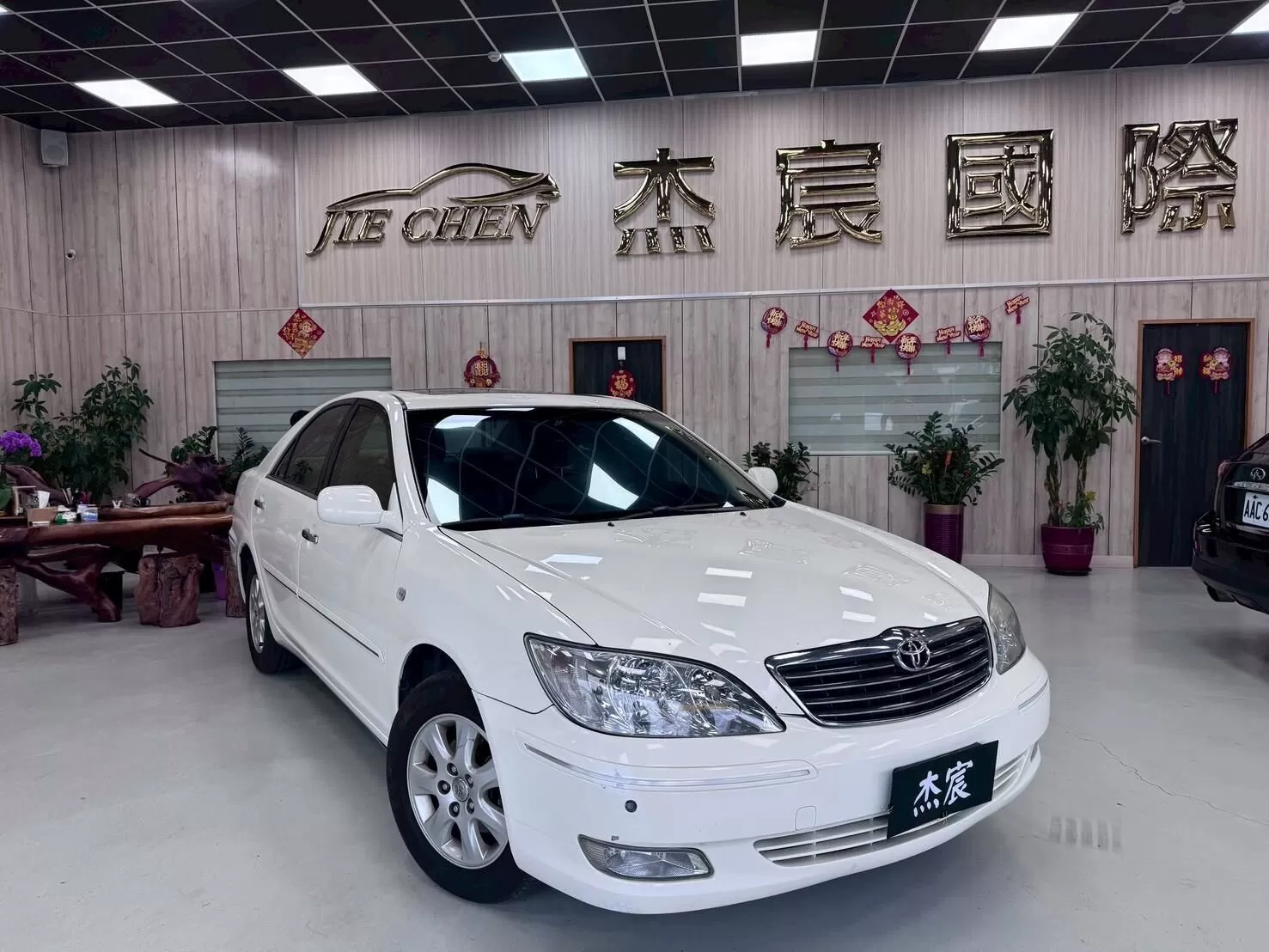 toyota-camry-2004-1