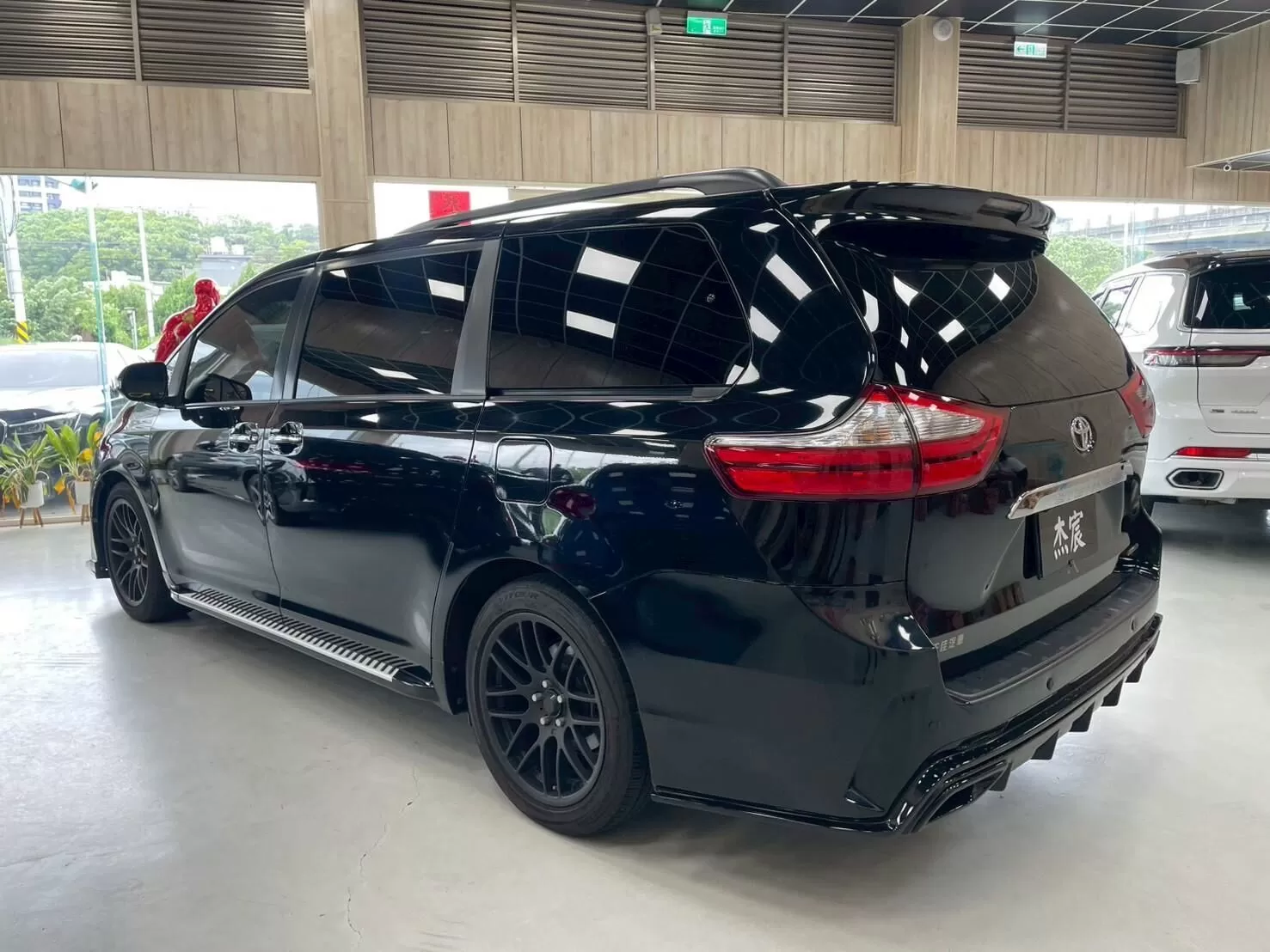 2016 豐田SIENNA LIMITED 黑 3.5