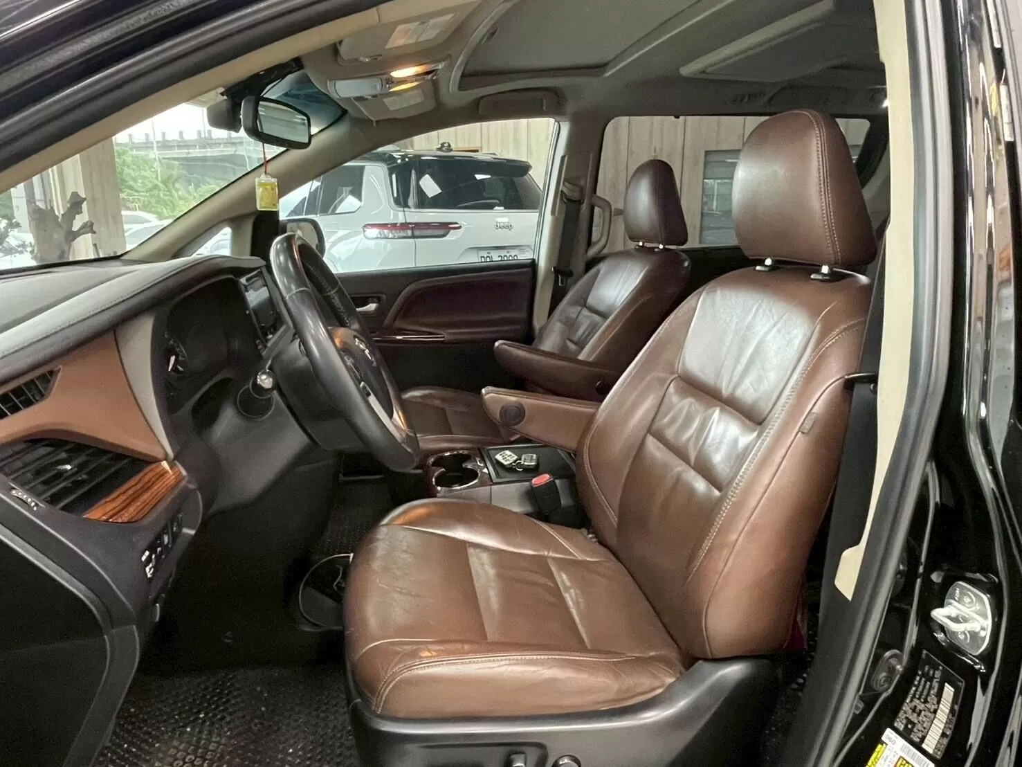 2016 豐田SIENNA LIMITED 黑 3.5