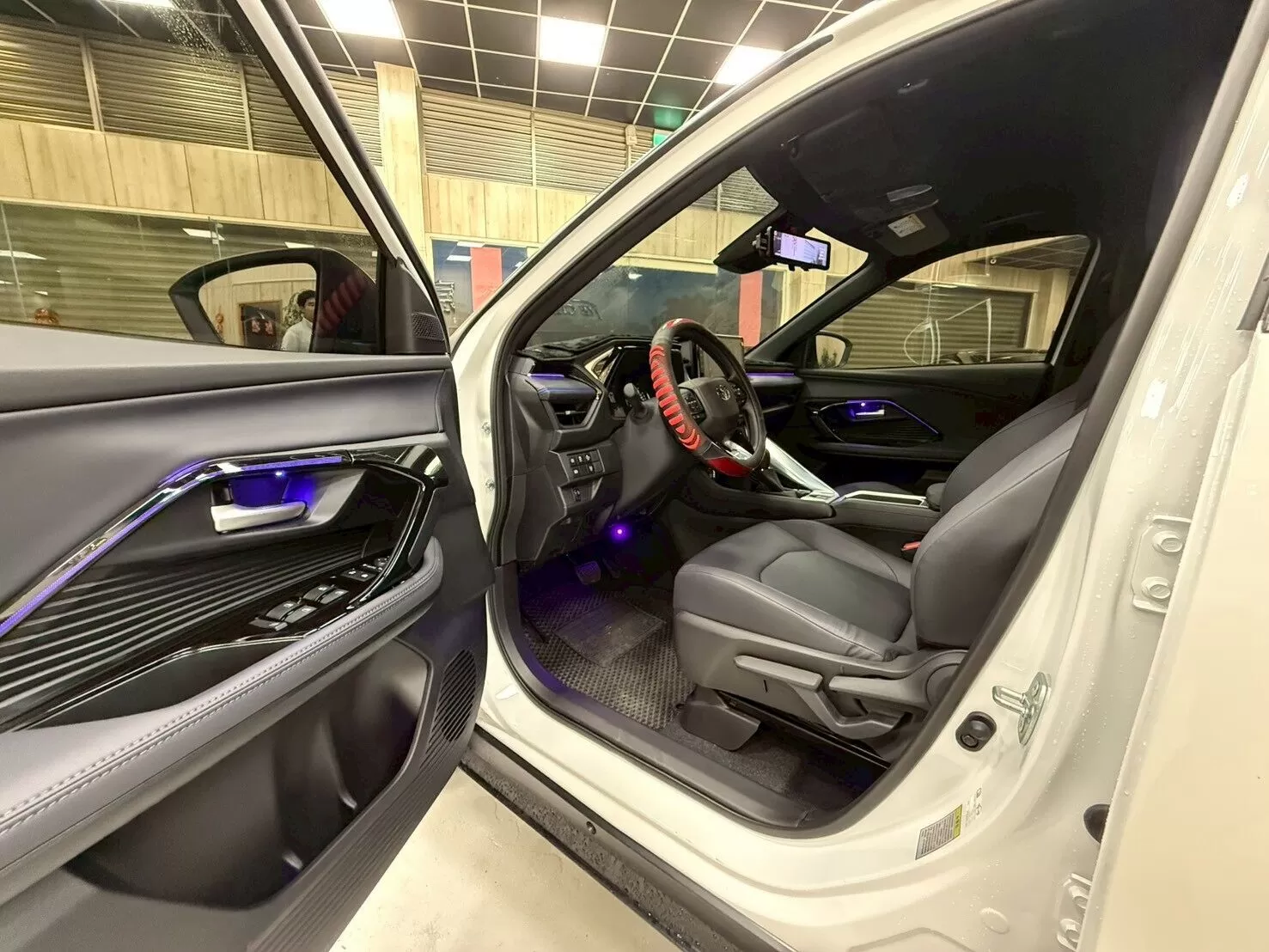 2026 豐田 YARIS CROSS 白 1.5(已售出)