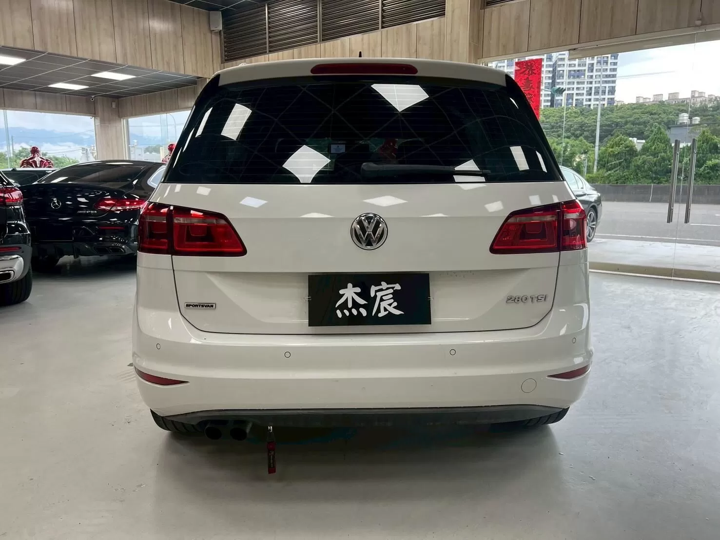 2017 福斯 Sportsvan 白 1.4