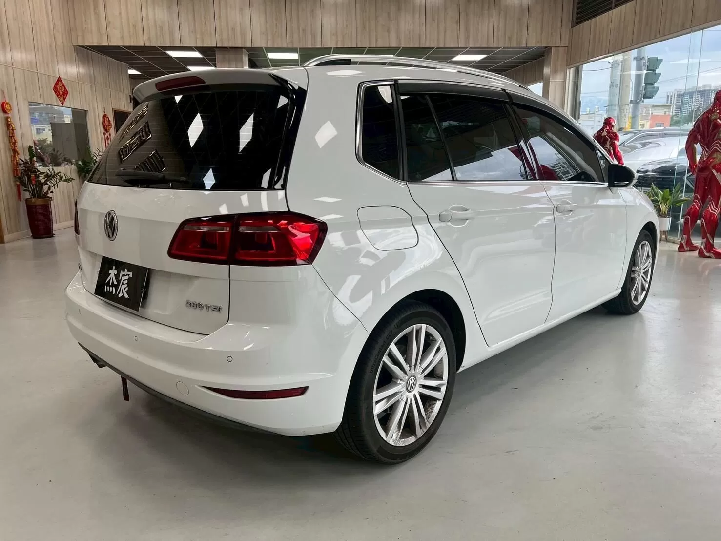 2017 福斯 Sportsvan 白 1.4